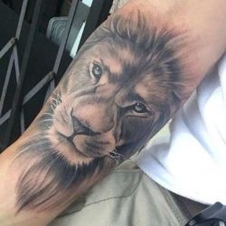 Tatuaż lew – znaczenie, historia, 50 zdjęć